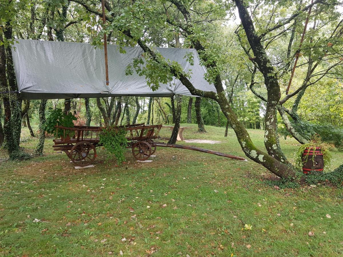 Villa Fragola - Holiday House With Large Garden Tinjan Esterno foto