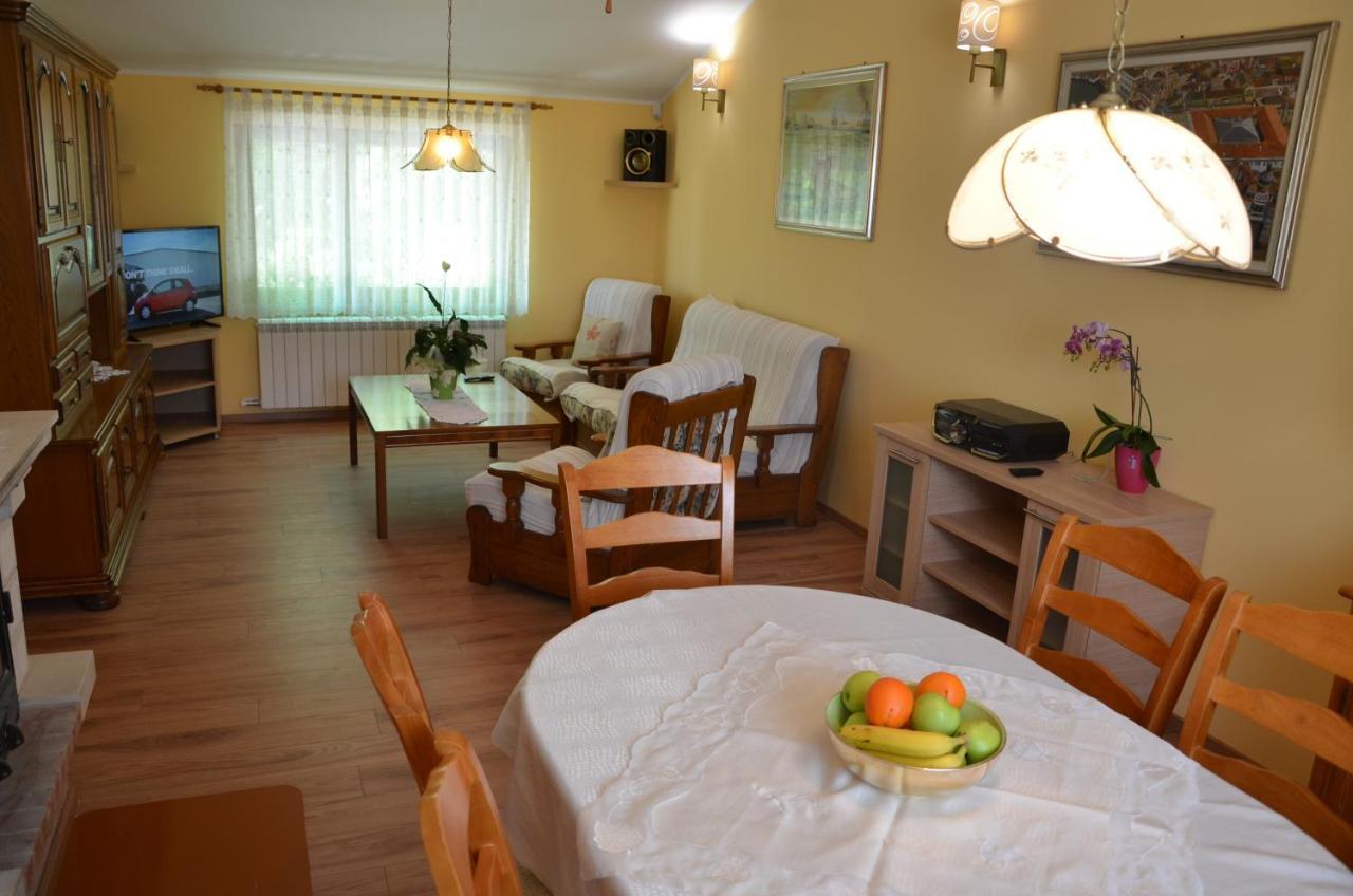 Villa Fragola - Holiday House With Large Garden Tinjan Esterno foto